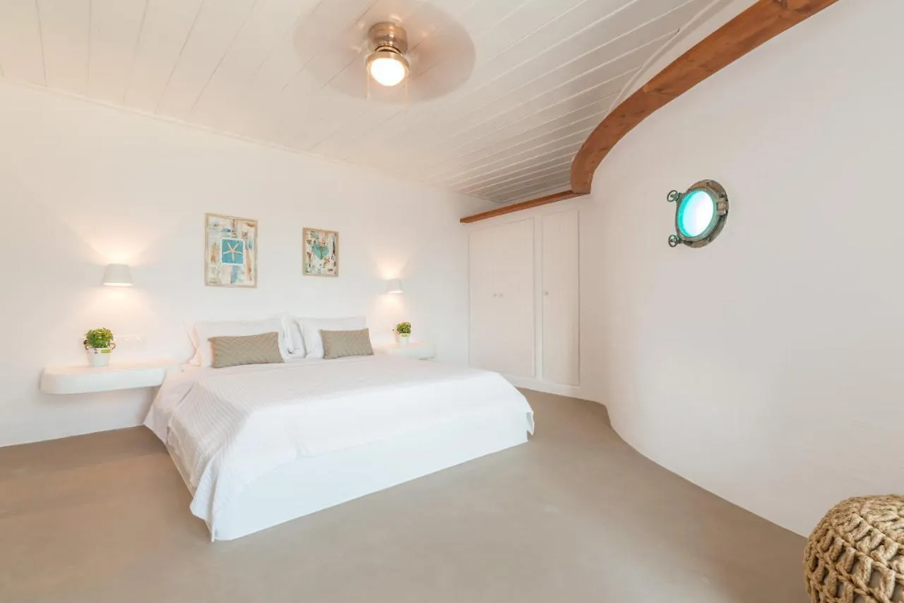 Apanema Villas, Mykonos Tourlos Villa